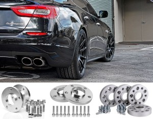 DYSTANSE MASERATI  QUATTROPORTE